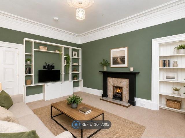 Brandon Terrace, Edinburgh EH3, 4 bed flat to rent, £3,950 pcm | PrimeLocation