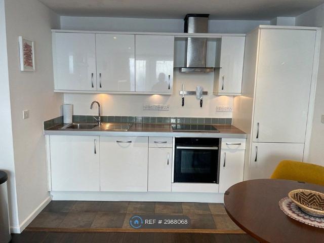 Brandon Villas, Bristol BS8, 1 bed flat to rent, £2,200 pcm | PrimeLocation