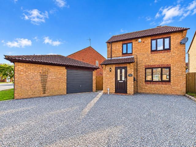 Brandon Way, Kingswood, Hull, East Yorkshire HU7, 3 bed detached house to rent, £1,050 pcm | PrimeLocation