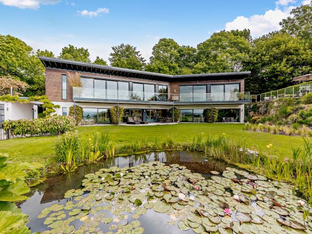 Branded Contemporary Home Steps From the Majestic South Downs