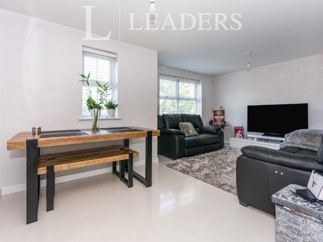 Brandwood Crescent, Birmingham B30, 2 bed flat to rent, £1,000 pcm | PrimeLocation