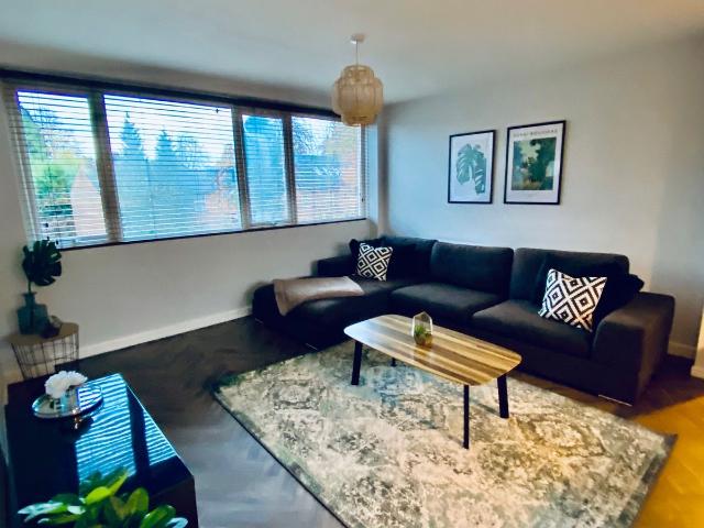 Brankgate Court, Lapwing Lane, Didsbury, Manchester M20, 2 bed flat to rent, £1,400 pcm | PrimeLocation