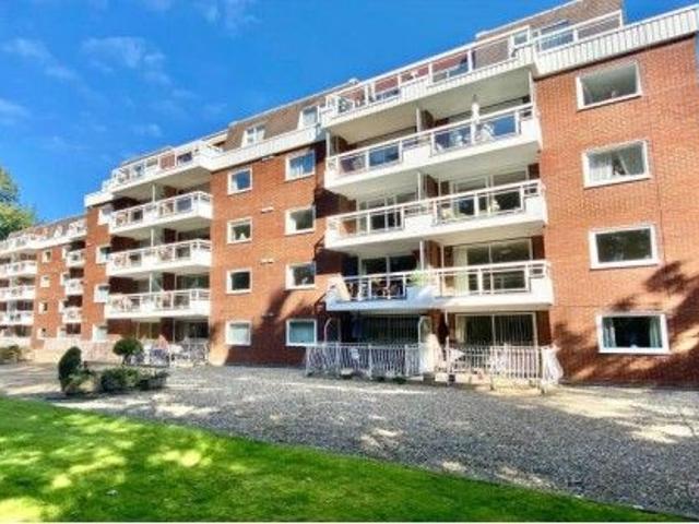 Branksome Wood Road, Bournemouth BH4, 2 bed flat to rent, £1,300 pcm | PrimeLocation
