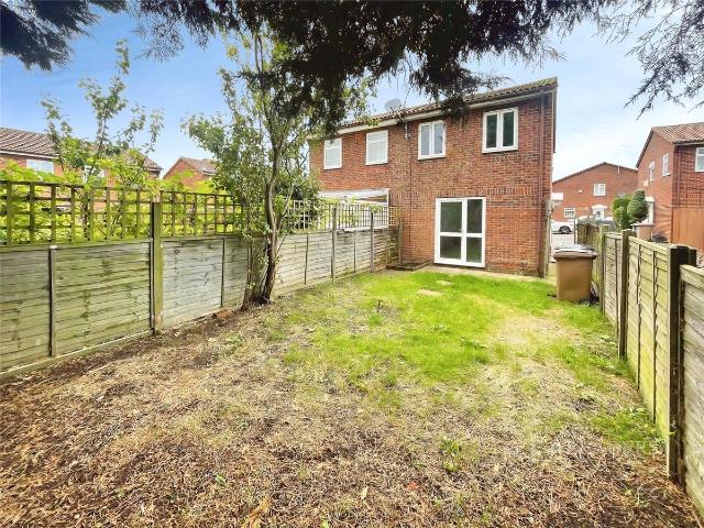 Branton Close, Luton, Bedfordshire LU2, 3 bed semi detached house to rent, £1,500 pcm | PrimeLocation