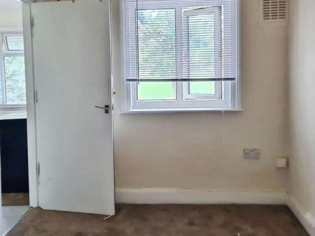 Brantwood Road, Luton, Bedfordshire, LU1