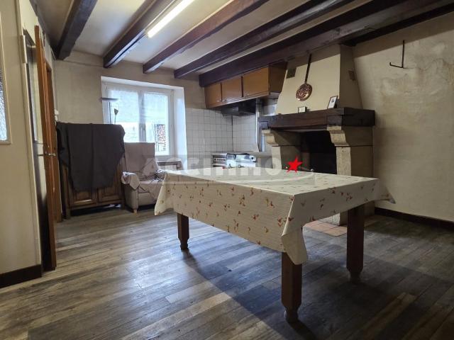 BRASSAC SECTEUR MAISONS ET DEPENDANCES