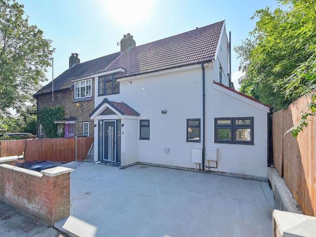 Brassie Avenue, East Acton, London W3, 5 bed semi detached house to rent, £5,000 pcm | PrimeLocation
