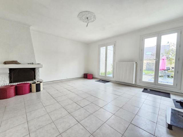 BRETIGNY SUR ORGE 91220 MAISON 8 PIECES