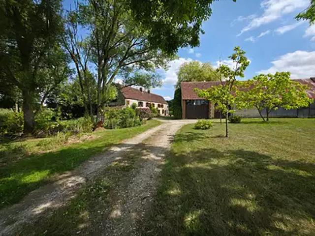 Bretoncelles 61110 Achat / Vente maison 11 pièces t11 au dernier étage
