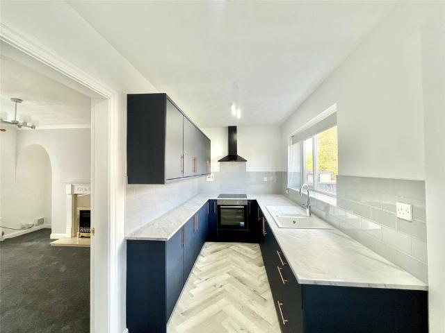 Brettanby Road, Gateshead, NE10 2 bed semi detached house to rent £850 pcm £196 pw