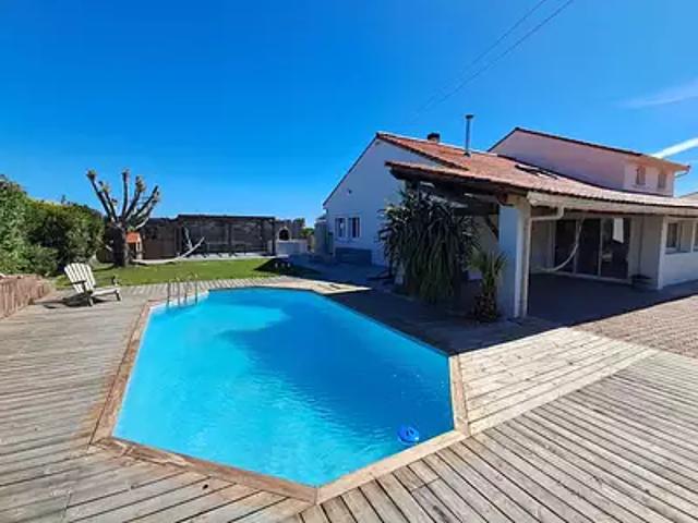 Breuil Magné 17870 Achat / Vente maison 7 pièces t7 piscine jardin