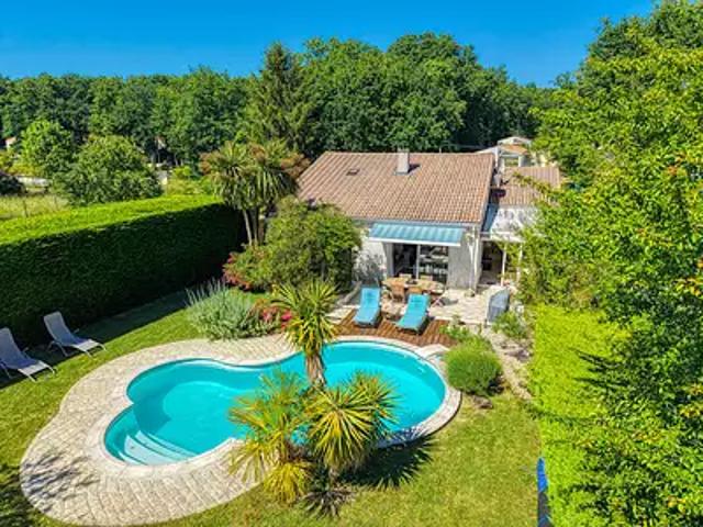 Breuillet 17920 Achat / Vente maison 4 pièces t4 au dernier étage piscine