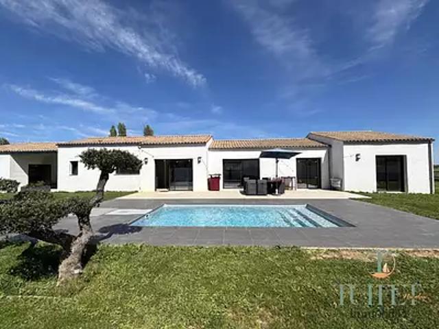 Breuillet 17920 Achat / Vente maison 5 pièces t5 piscine parking