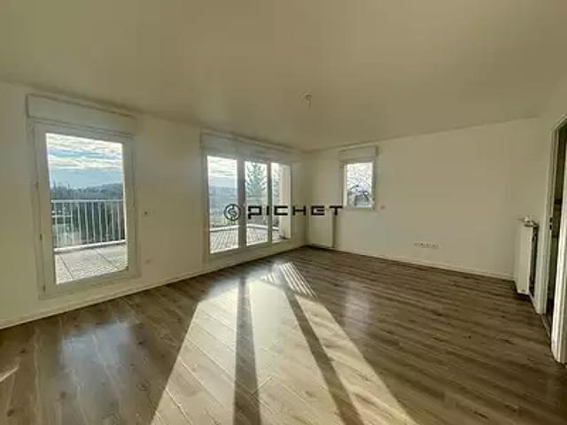 Breuillet 91650 Achat / Vente appartement 4 pièces t4 au dernier étage
