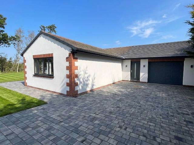 Brewery Lane, Liverpool L31, 4 bed bungalow to rent, £3,000 pcm | PrimeLocation