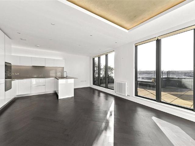 Brewery Lane, Twickenham, TW1 2 bed apartment to rent £3,200 pcm £738 pw