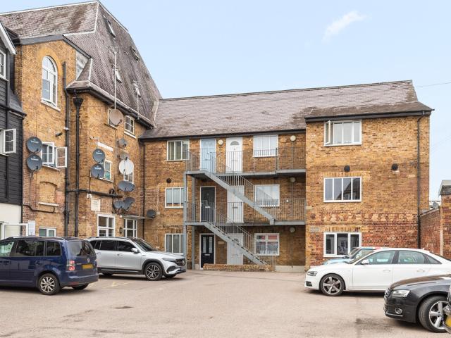 Brewery Road, Hoddesdon, EN11