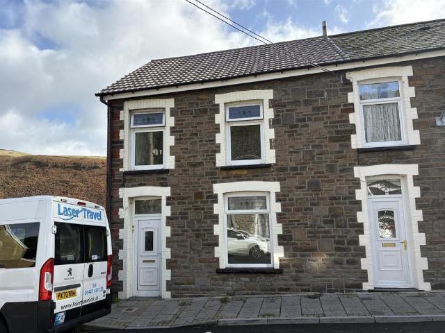 Brewery Street, Ferndale CF43 3 bed end of terrace house to rent £800 pcm £185 pw