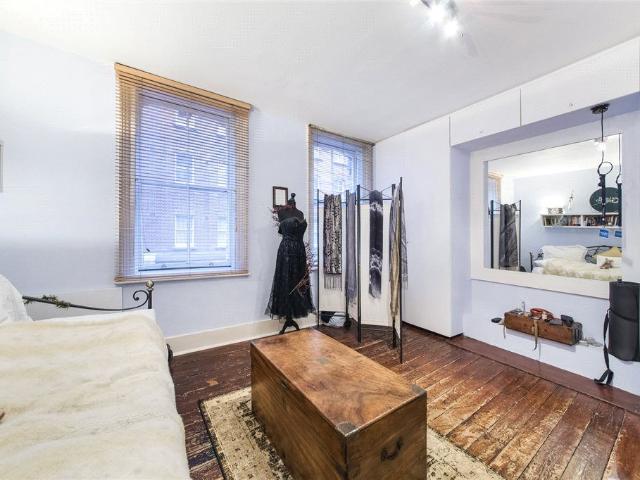 Brewer Street W1F, Studio to rent, £1,842 pcm | PrimeLocation