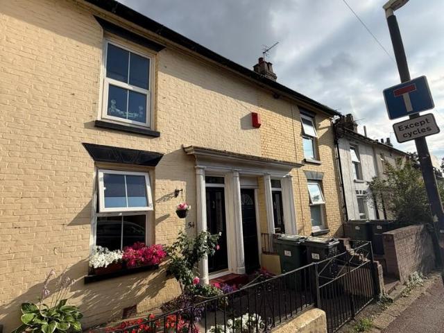 Brewer Street 3 bed terraced house to rent £1,800 pcm £415 pw