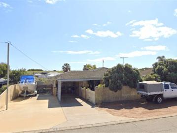 Break Lease Coastal Family Home