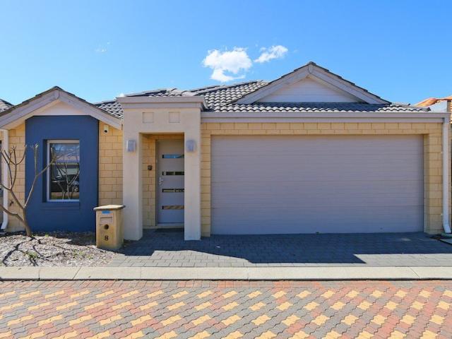 BREAK LEASE Location, Location 3x2 Home