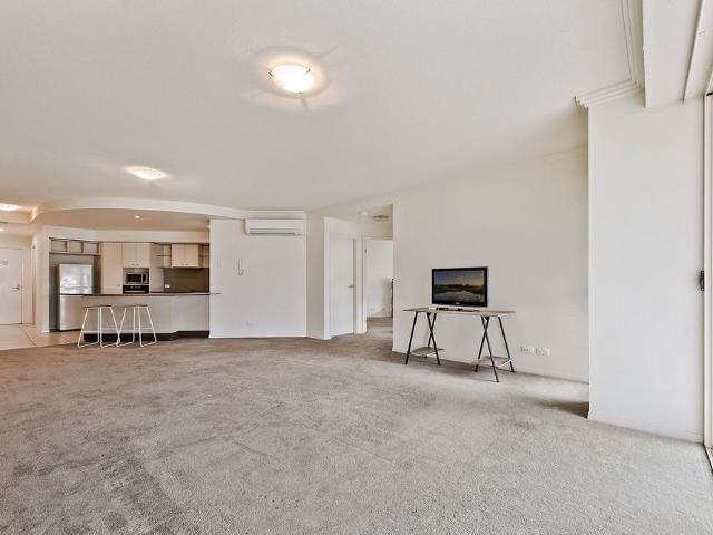 Close To Bond University