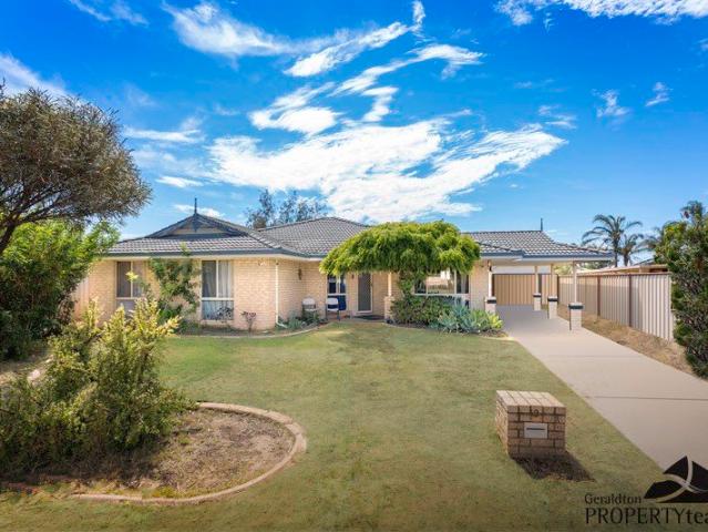 BREAK LEASE Spacious 4 Bedroom Family Home with Shed in Waggrakine!