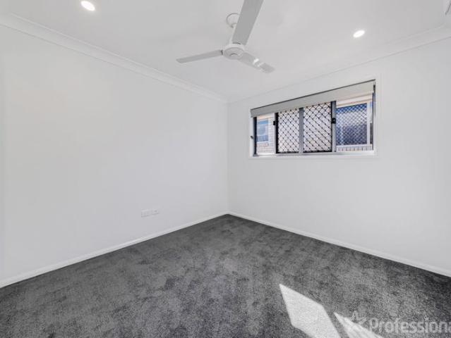 Break of Lease Modern 2 Bedroom Duplex