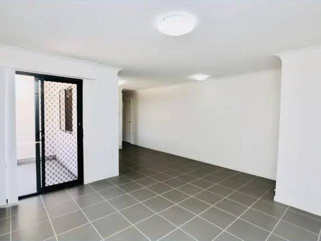 Breaklease opportunity: Modern One Bedroom!