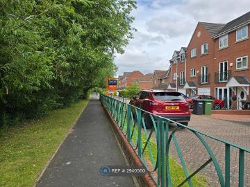 Bream Close, Wolverhampton WV10, 3 bed end terrace house to rent, £1,200 pcm | PrimeLocation
