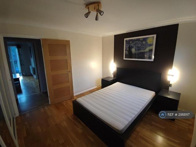 Bream Close, London, N17 1 bed flat to rent £1,800 pcm £415 pw