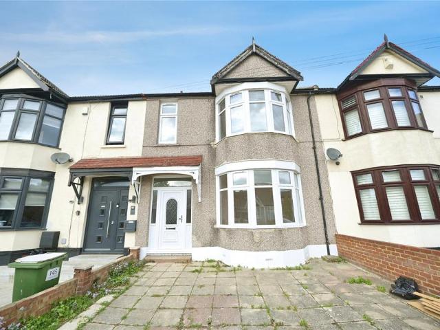 Breamore Road, Ilford, IG3 4 bed terraced house to rent £2,800 pcm £646 pw