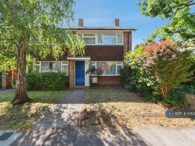 Breamwater Gardens, Richmond, TW10 4 bed end of terrace house to rent £3,450 pcm £796 pw
