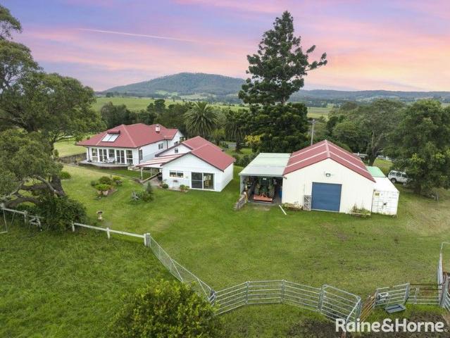 Breathtaking 83 Acres with Berry's Finest Views