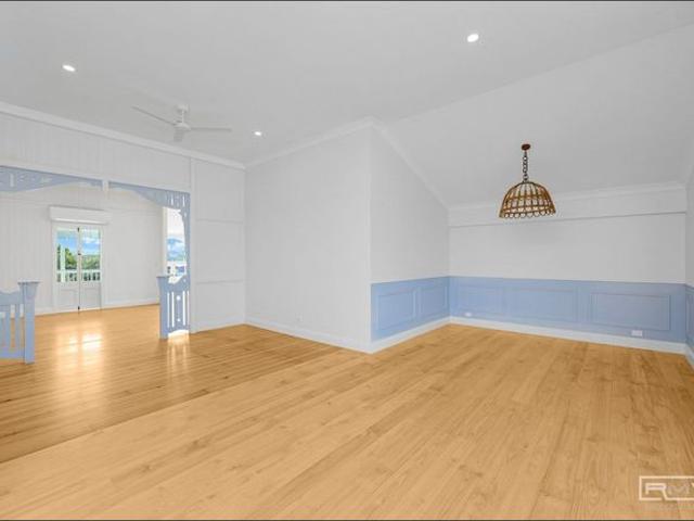Breathtaking Coastal Living – A Stunning Newly Built Home!