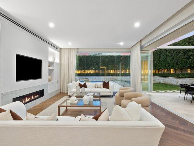 Breathtaking custom built home of impressive scale