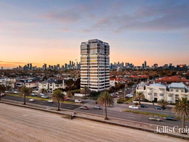 Breathtaking Bay & City Views in the Iconic Hobsons Bay Building