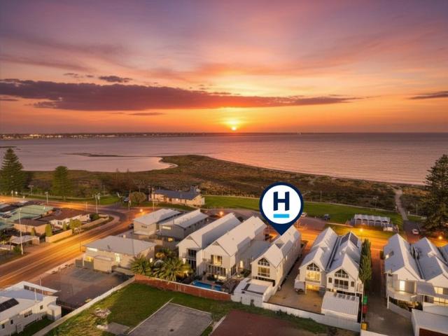 BREATHTAKING! BEACHFRONT ELEGANCE WITH PROTECTED OCEAN VIEWS