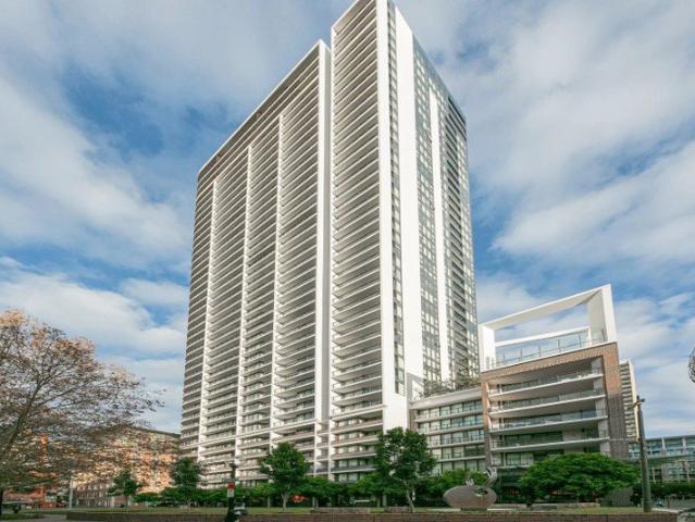 Breathtaking Harbour, Anzac Bridge & City Views | Premium North Facing Residence in Darling Square