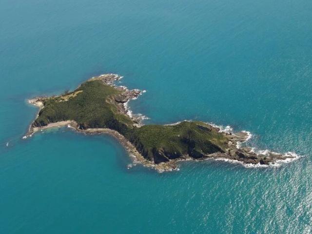BREATHTAKING OCEAN VIEWS 1,653m² ALLOTMENT!