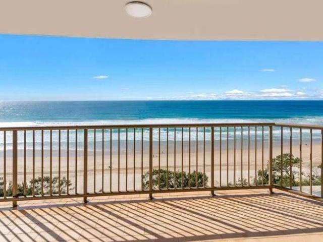 Breathtaking Ocean Views Beachfront 2 Bed, 2 Bath Apartment with Parking