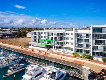 Geraldton, Greenough County, Peak Island, Western Australia
