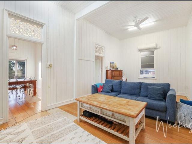 BREATHTAKING RURAL CHARM MEETS MODERN CONVENIENCE!