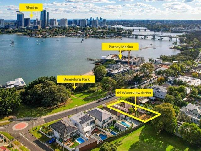Breathtaking Waterviews in Prime Putney Location | CDC Approved Luxury Home | Duplex Potential STCA !