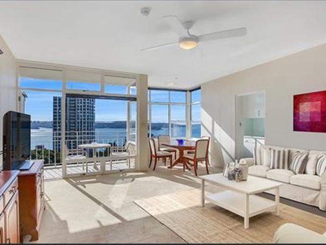 Breathtaking Water Views In Prestigious Winslow Gardens