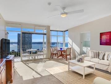 Breathtaking Water Views In Prestigious Winslow Gardens