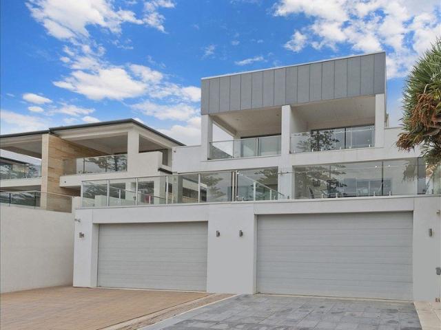 Breathtaking Waterfront Living with views!