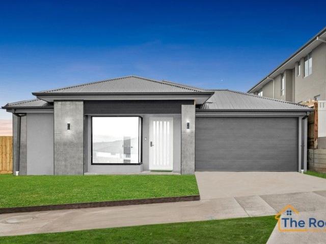 Breathtaking Views, Corner Block Luxury: Your Dream Family Home Awaits in Maddingley!