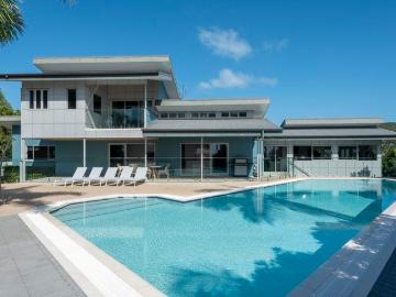 Edward Island, Queensland - Balcony, Swimming pool